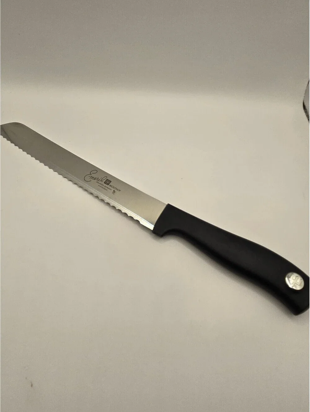 Emeril by Wüsthof Serrated Bread Knife - 8 Inch, Black Handle